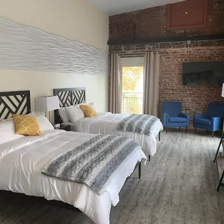 The Manhattan Hotel